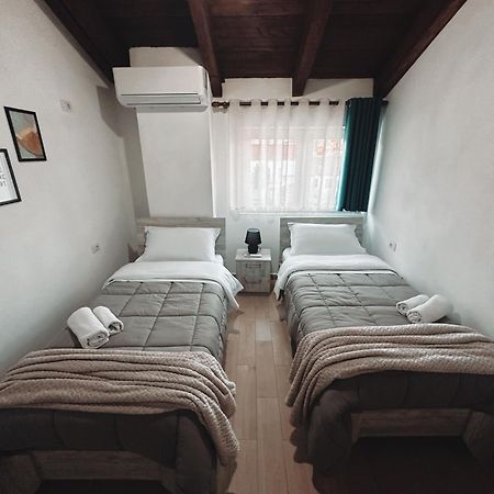Js House Shkoder 2 Leilighet Eksteriør bilde